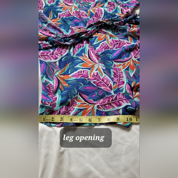 🌟Brand new with tags Lulus Rayon romper🌟 - Picture 7 of 16